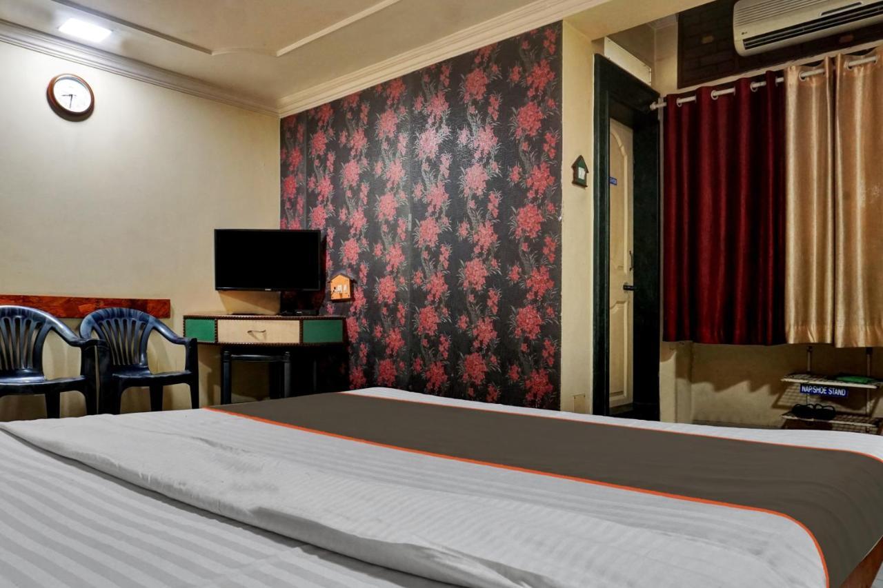 Collection O Hotel Shiv Inn Pune Exterior photo